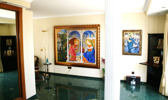 Luxurious Penthouse with Private Swimming Pool Downtown Fuengirola