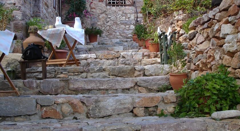 Traditional Restorated Two Storey House - Chios - Kardamyla